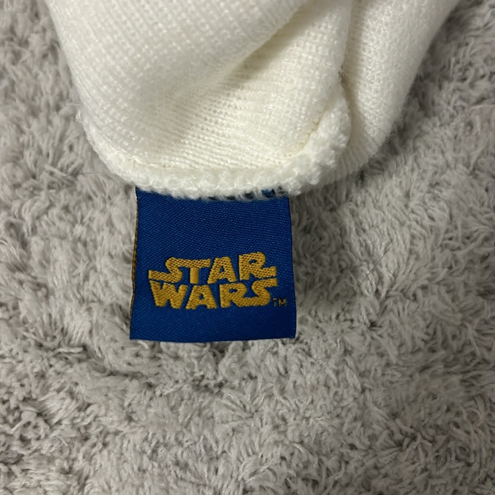 Star Wars Storm Trooper Roll-Down Mask Beanie - Picture 5 of 5